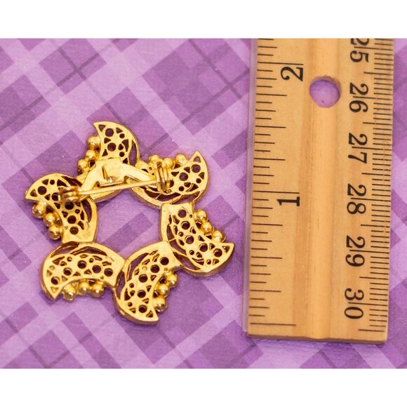 Vintage Banana Split Floral Brooch - V13 - Picture 2 of 2